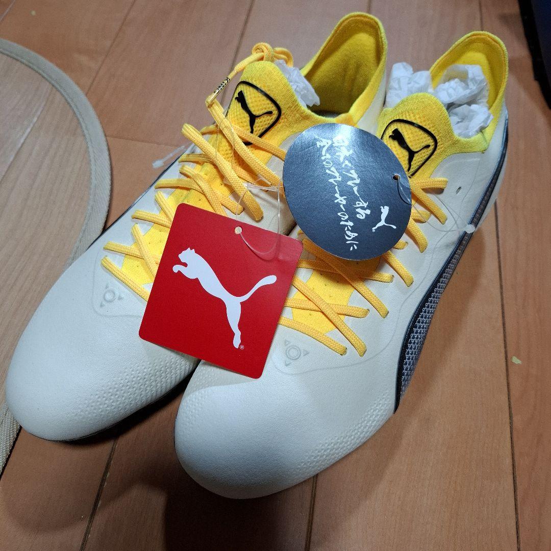 プーマキングアルティメット　HG/AG 26cm ホワイト/イエロー 楽天市場】【特価】プーマ キング アルティメット HG/AG puma シューズ