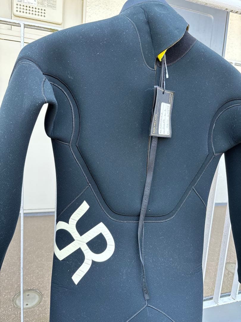 新品未使用　RASH 最高級素材アスリートジャージ　フルスーツ 6ミリ4ミリ 新品未使用 RASH 最高級素材アスリートジャージ フルスーツ 6ミリ4ミリ