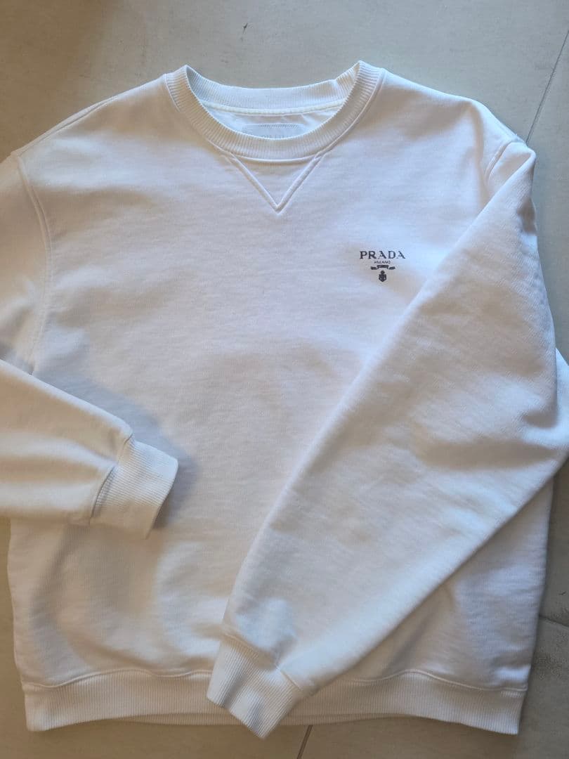 PRADA プラダ ロゴプリント ホワイト スウェット トレーナー　Ｌ白 中古・古着通販】PRADA (プラダ) 半袖プリントスウェット ホワイト