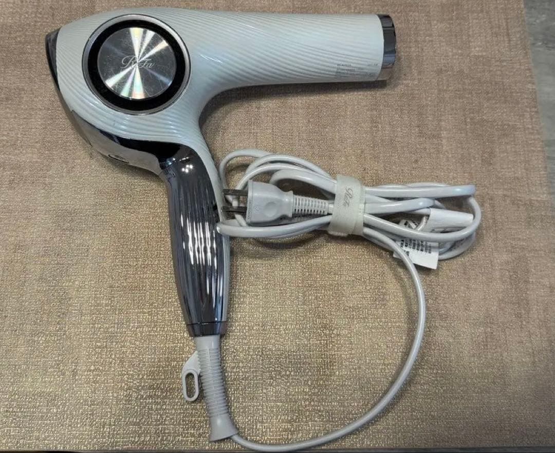 L*i様 ReFa リファビューテック　ドライヤープロ　RE-AJ02A ReFa BEAUTECH リファビューテック ドライヤー プロ ホワイト RE-AJ02A