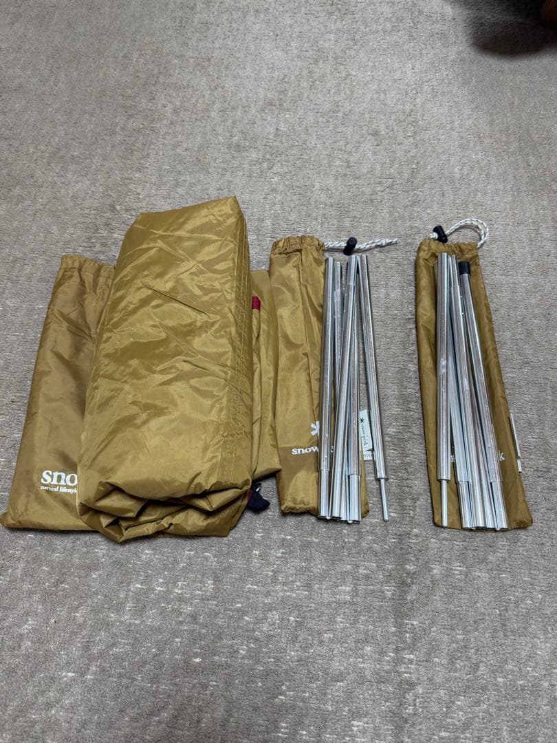  peak ライトタープ　ペンタ　シールド スノーピークペンタシールド レビュー。おしゃれカラーが際立つタープ