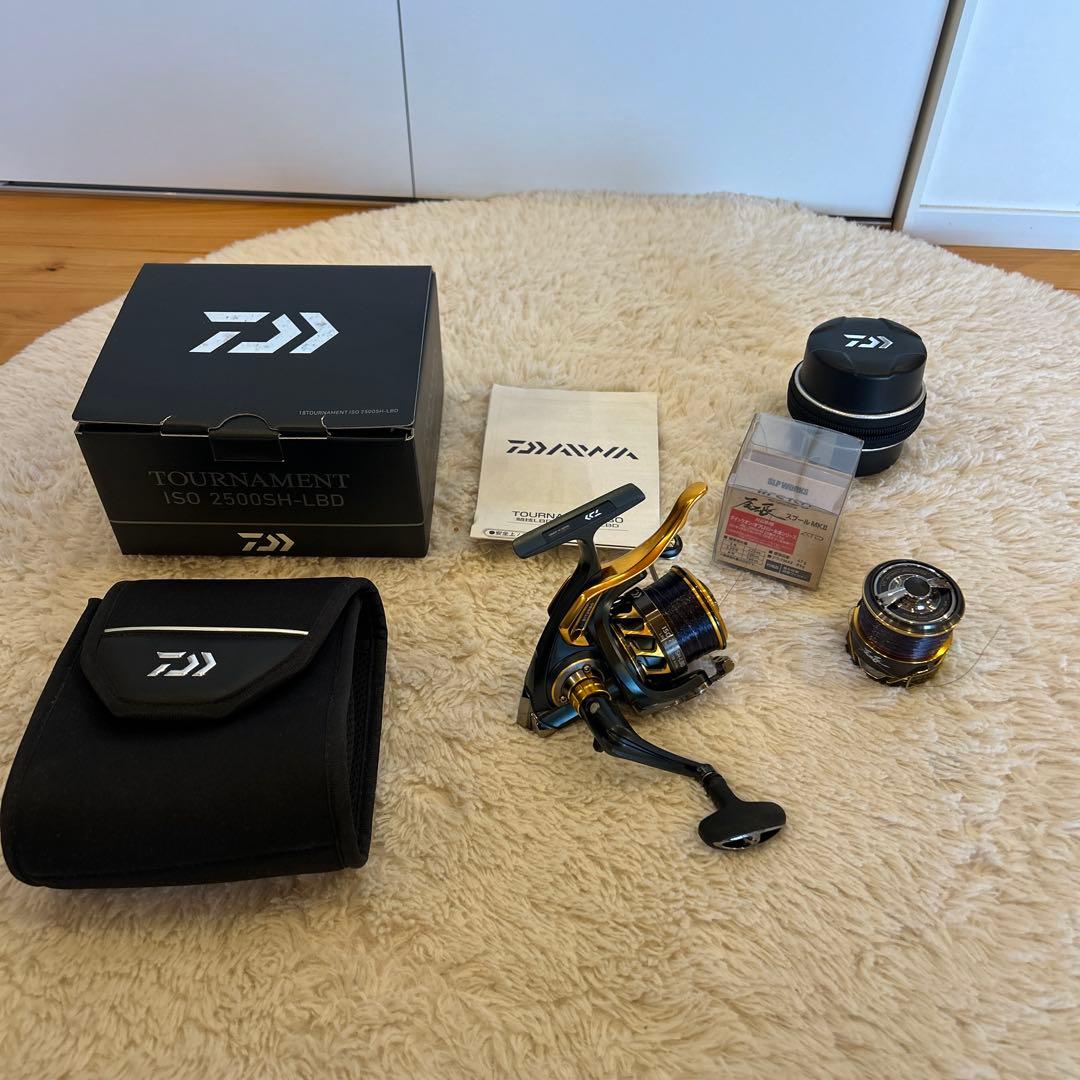 ダイワ　トーナメント　ISO 2500SH-LBD DAIWA】【TOURNAMENT】ダイワ『18トーナメントISO 2500SH-LBD