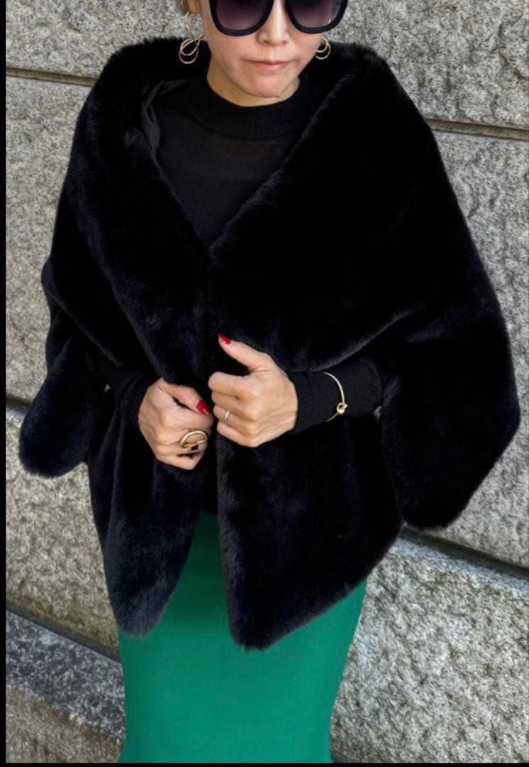 JENNE リッチボリュームファーケープ リッチボリュームファーケープ｜JENNE(ジェンヌ)公式通販：パリ