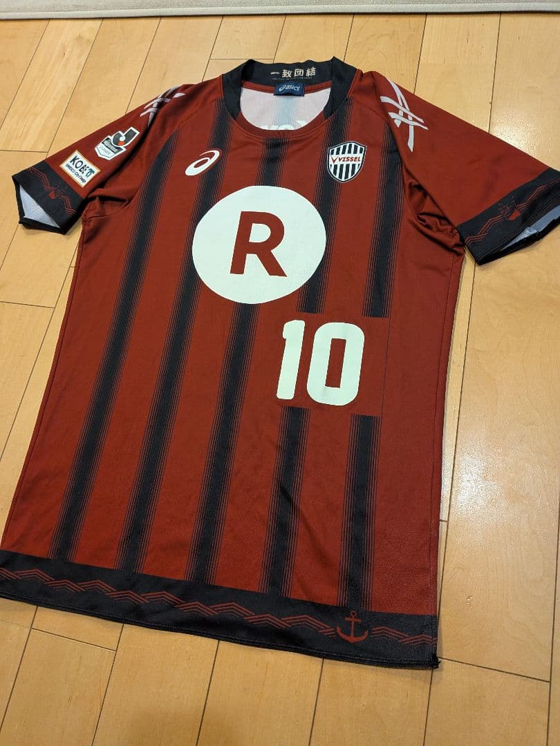 2016ヴィッセル神戸ユニフォームNo.10ニウトン 2016ヴィッセル神戸ユニフォームNo.10ニウトン - メルカリ