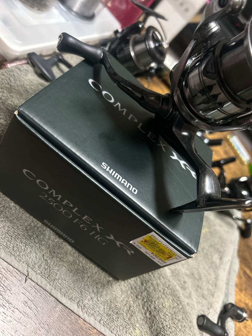 【未使用】シマノ　25コンプレックスXR 2500F6 HG シマノ（SHIMANO） 25 コンプレックス XR 2500 F6 HG (2025年モデル