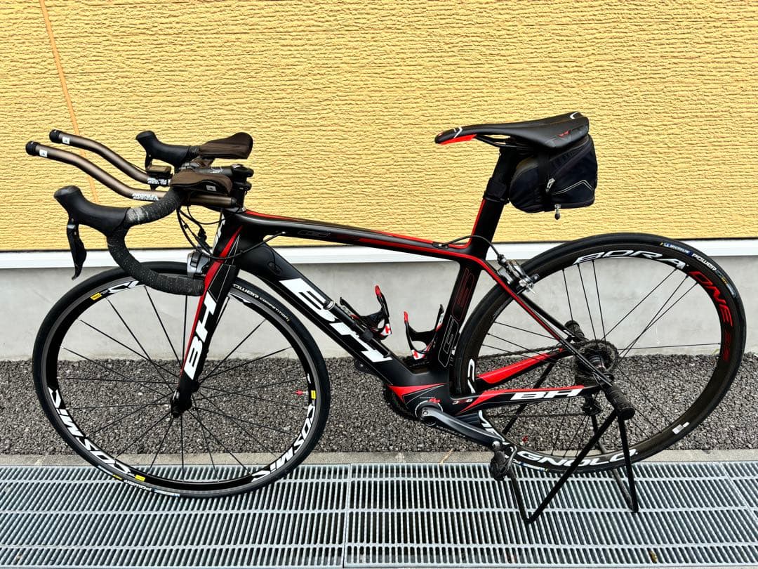 BH G6ProAero ロードバイク ULTEGRA Di2カンパ前後ホイール BH G6ProAero ロードバイク ULTEGRA Di2カンパ前後ホイール
