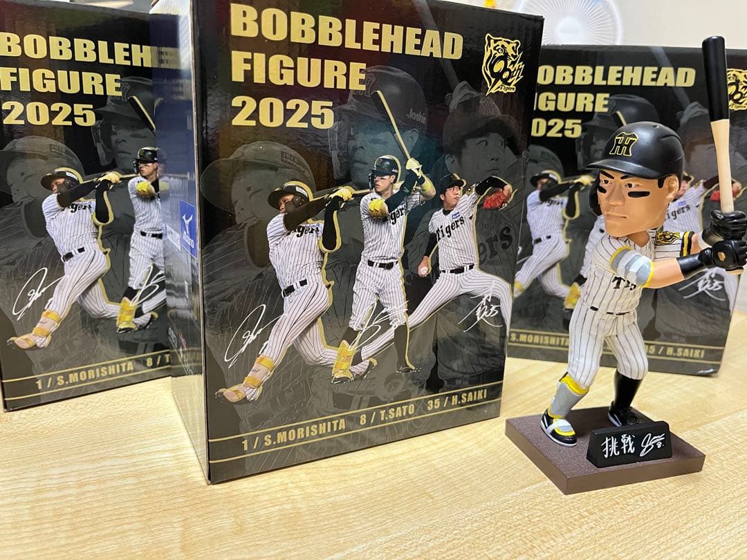 阪神タイガース 佐藤輝明 ボブルヘッドフィギュア 阪神タイガース 佐藤輝明 ボブルヘッドフィギュア佐藤輝明