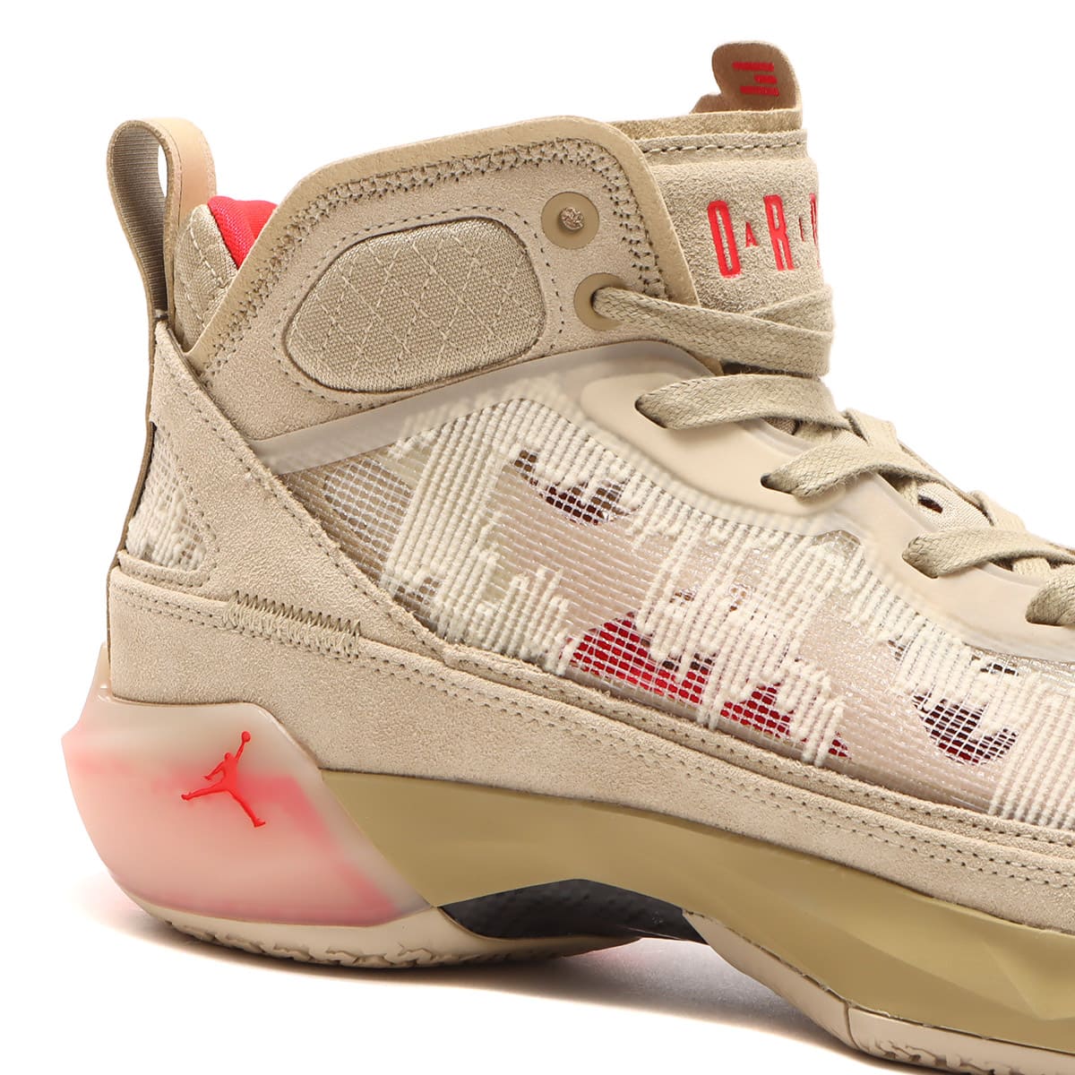 JORDAN BRAND AIR JORDAN XXXVII PRM PF RATTAN/SIREN RED-LIMESTONE