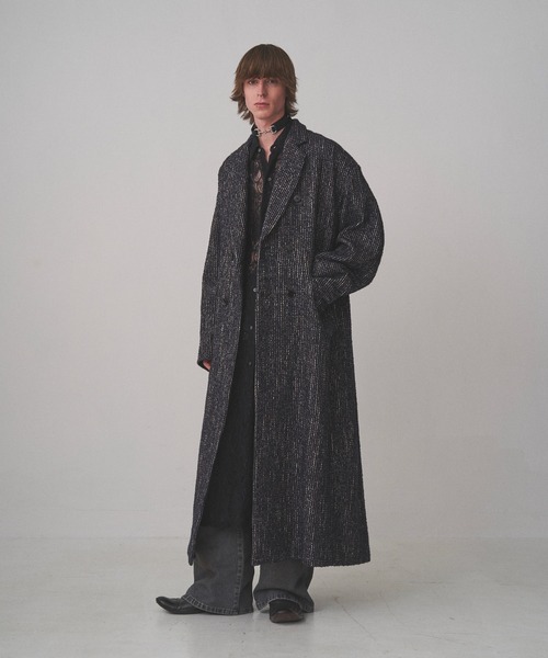 Juha（ユハ）の「LOOP TWEED EXTREME OVER COAT（チェスターコート