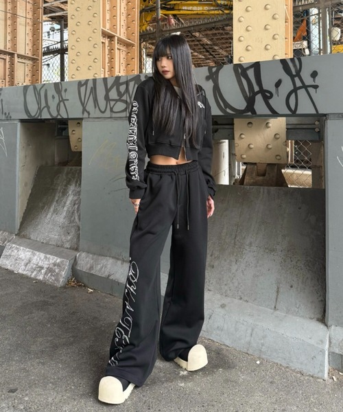 ラインストーンレタリングスウェットパンツ（その他パンツ）｜KsG