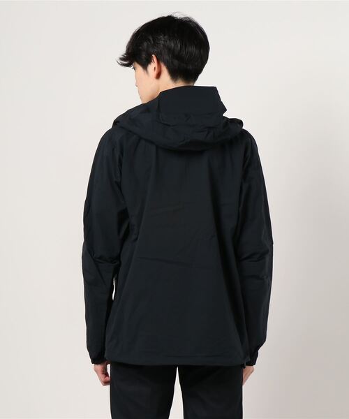 MOUNTAIN HARDWEAR（マウンテンハードウェアー）の「MOUNTAIN HARD