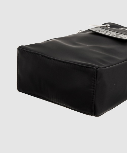 MM6 Maison Margiela（ｴﾑｴﾑｼｯｸｽ ﾒｿﾞﾝ ﾏﾙｼﾞｪﾗ）の「SHOULDER BAG