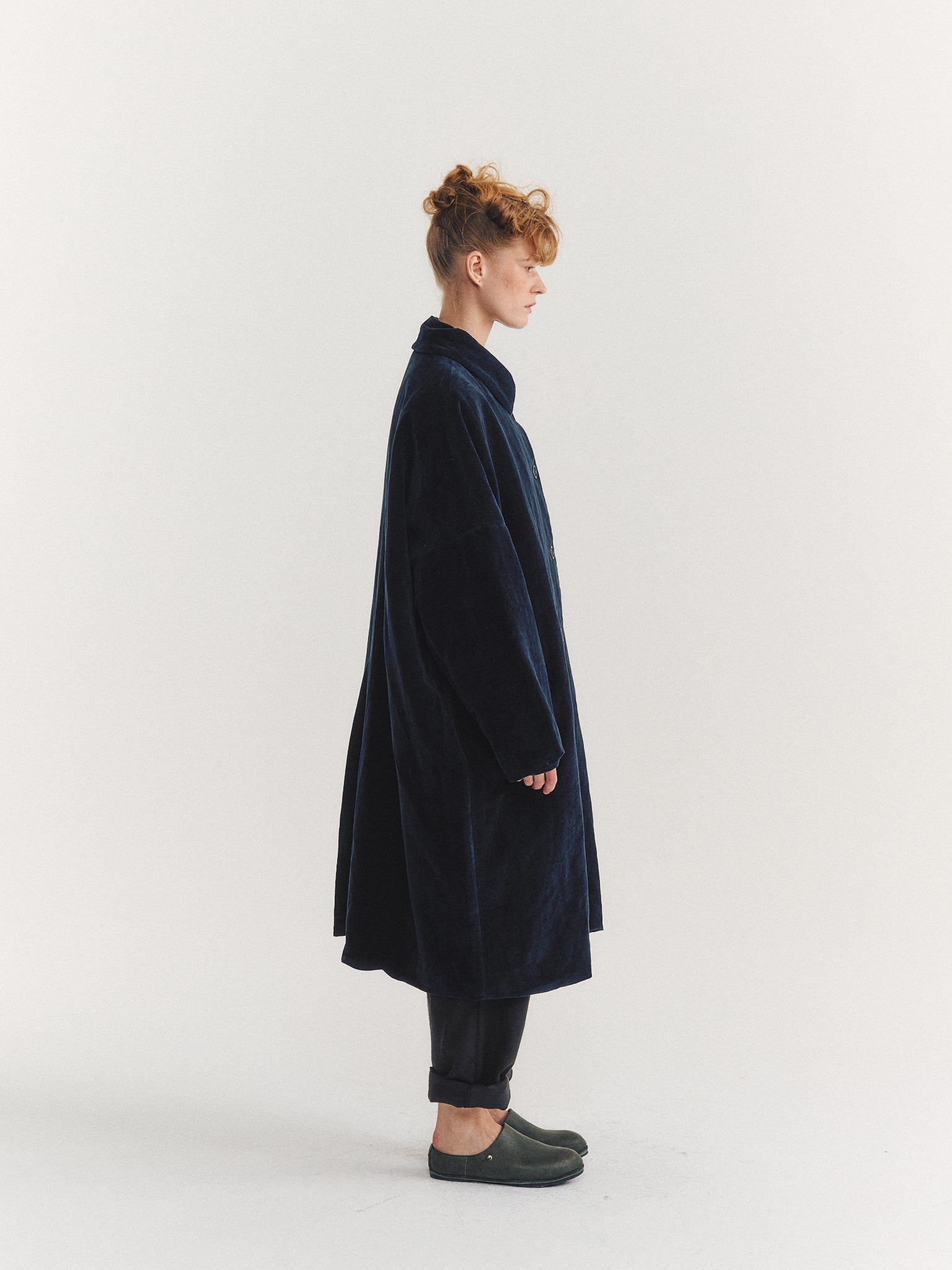 BIG BLOBBY COAT - MID VELVET - NAVY – Casey Casey