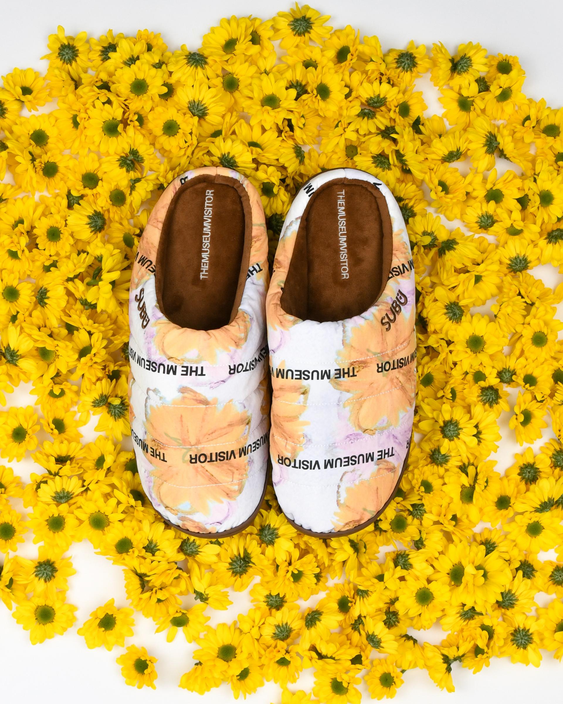 MUSINSA公式 | THEMUSEUMVISITOR TMV x SUBU FLOWER (YELLOW)