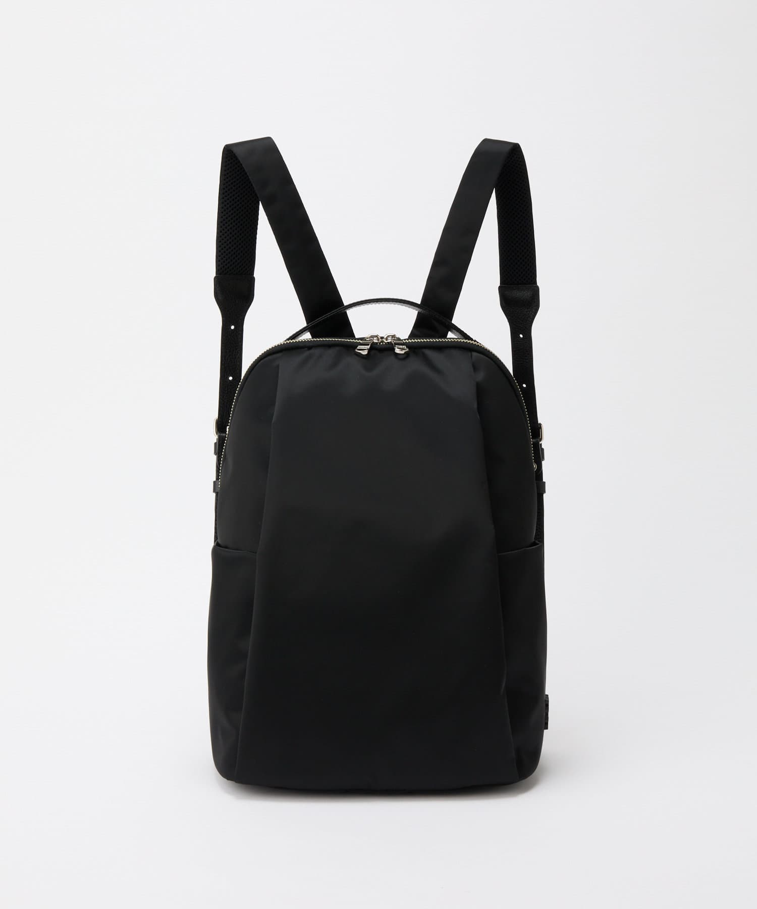 美品 ラシット リュックサック フォートラベラー ブラック ナイロン