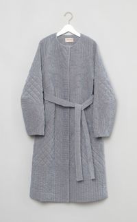 Masaco Teranishi｜ノーカラーキルティングコート