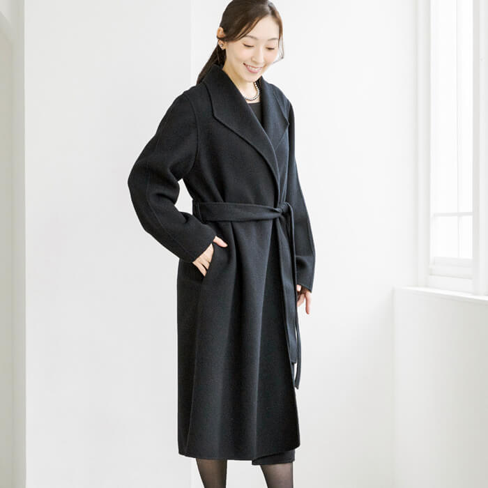 ベルト付｜カシミヤ混のウールコート L・ブラック｜東京ソワール