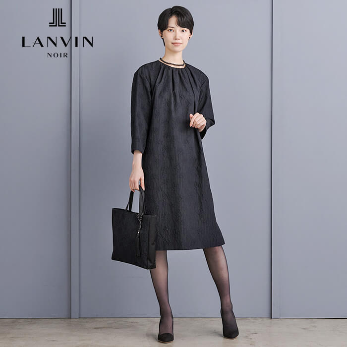 グラフィカルモチーフのジャカードワンピース 9号・ブラック｜東京